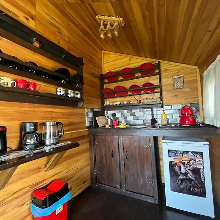 호텔 Kirmizi Hobbit Evi