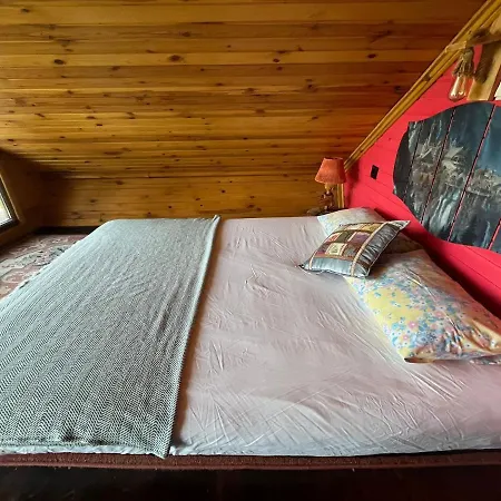 호텔 Kirmizi Hobbit Evi 사판자