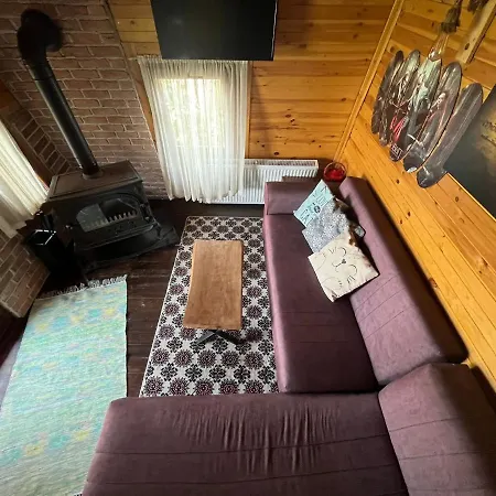 호텔 Kirmizi Hobbit Evi 4*