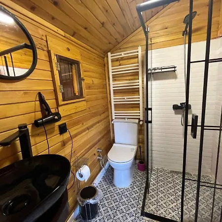 Kirmizi Hobbit Evi 호텔 4*